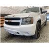 Image 2 : 2007 CHEVROLET SUBURBAN K1500, WHITE, 207028 MI, FOUR WHEEL DRIVE. - D307555