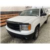Image 3 : 2007 GMC SIERRA, WHITE, 416463 KMS, 4X4. - B615985