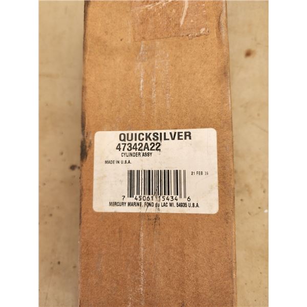 709 --  Hydraulic Cylinder / Actuator