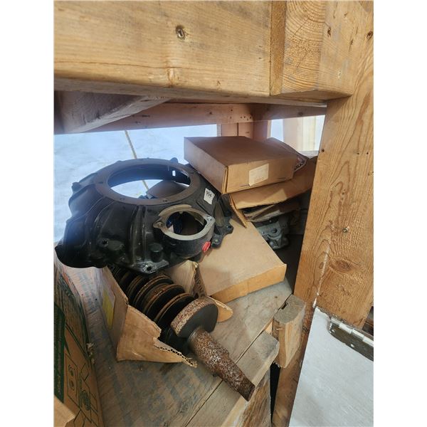 724 -- Boxes of miscellaneous items