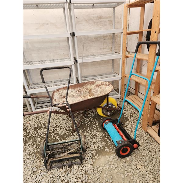 739 -- Yard Lot