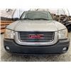 Image 5 : 2005 GMC ENVOY, SILVER, TMU KMS, 4X4. - B239987