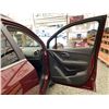 Image 37 : 2016 CHEVY TRAX, RED, 127463 KMS, ALL WHEEL DRIVE. - D194412
