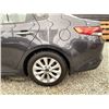 Image 29 : 2016 KIA OPTIMA, GREY, 128560 KMS, FRONT WHEEL DRIVE. - P090166