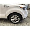 Image 25 : 2016 KIA SOUL, WHITE, 147595 KMS, FRONT WHEEL DRIVE. - D409158