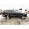 Image 11 : 2005 CHEVROLET BLAZER, BLACK, 223027 KMS, FOUR WHEEL DRIVE. - D121445