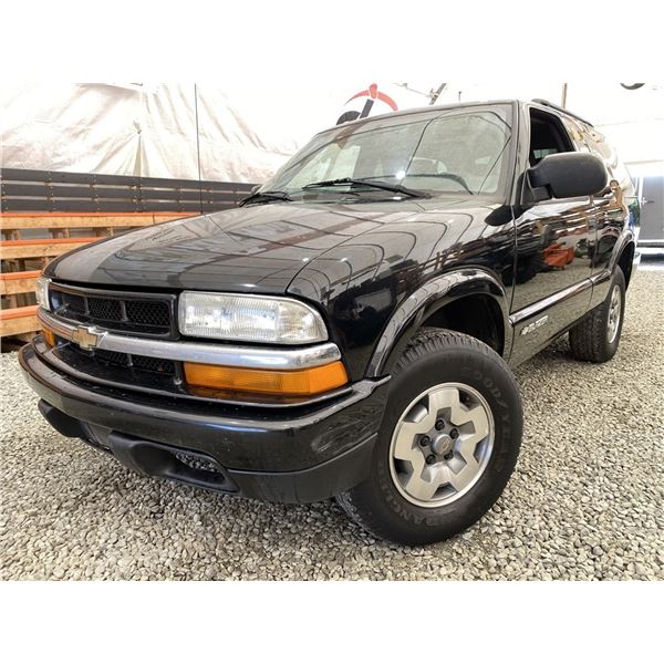 2005 CHEVROLET BLAZER, BLACK, 223027 KMS, FOUR WHEEL DRIVE. - D121445