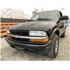 Image 2 : 2005 CHEVROLET BLAZER, BLACK, 223027 KMS, FOUR WHEEL DRIVE. - D121445