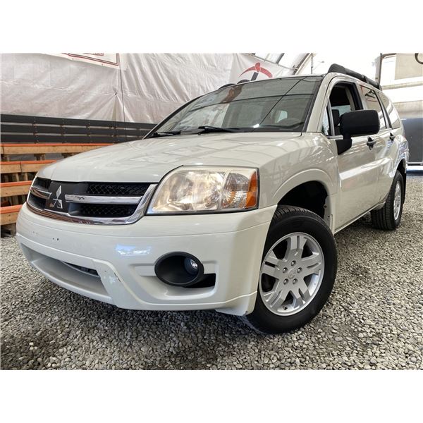 2008 MITSUBISHI ENDOUVER, WHITE, 126881 MILES, ALL WHEEL DRIVE. - D025982