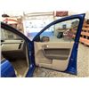 Image 37 : 2010 FORD FOCUS, BLUE, 340291 KMS, FRONT WHEEL DRIVE. - D241632