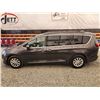 Image 24 : 2017 CHRYSLER PACIFICA TOURING L, GREY, 120705 KMS, FRONT WHEEL DRIVE. - D628757