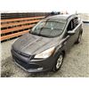 Image 4 : 2014 FORD ESCAPE, GREY, 329129  KMS, FOUR WHEEL DRIVE. - JA17104