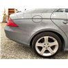 Image 27 : 2006 MERCEDES CLS 500, SILVER, 11926 MILES, REAR WHEEL DRIVE. - D020240