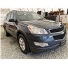 Image 8 : 2011 CHEVROLET TRAVERSE, GREY, 215959 KMS, FRONT WHEEL DRIVE. - D261950