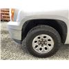 Image 31 : 2011 GMC SIERRA, SILVER, 275903 KMS, 4X4. - D348404
