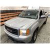 Image 4 : 2011 GMC SIERRA, SILVER, 275903 KMS, 4X4. - D348404