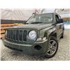 Image 1 : 2009 JEEP PATRIOT, GREEN, 221775 KMS, FOUR WHEEL DRIVE. - D134921