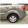 Image 29 : 2011 KIA RIO, GREY, 223159 KMS, FRONT WHEEL DRIVE. - B915110