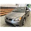 Image 3 : 2011 KIA RIO, GREY, 223159 KMS, FRONT WHEEL DRIVE. - B915110