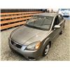 Image 4 : 2011 KIA RIO, GREY, 223159 KMS, FRONT WHEEL DRIVE. - B915110