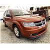 Image 8 : 2013 DODGE JOURNEY, ORANGE, 224108 KMS, FRONT WHEEL DRIVE. - B715501