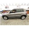 Image 23 : 2011 VW TIGUAN, GREY, 292340 KMS, ALL WHEEL DRIVE. - B526049