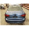 Image 19 : 2016 VW JETTA, BLUE, 236465 KMS, FRONT WHEEL DRIVE. - B261791