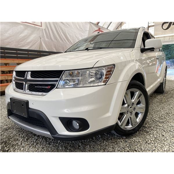 2013 DODGE JOURNEY RT, WHITE, 232142 KMS, ALL WHEEL DRIVE. - D643277