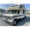 Image 1 : 1990 FORD TRIPLE E MOTOR HOME, CREAM, 138676 KMS, REAR WHEEL DRIVE. NO RESERVE. - PA14918