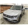 Image 3 : 2021 VW TIGUAN, SILVER, 146772 KMS, ALL WHEEL DRIVE. - D038706