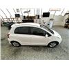Image 13 : 2008 TOYOTA YARIS, WHITE, 210383 KMS, FRONT WHEEL DRIVE. - D153947