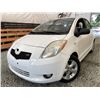 Image 1 : 2008 TOYOTA YARIS, WHITE, 210383 KMS, FRONT WHEEL DRIVE. - D153947