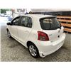 Image 21 : 2008 TOYOTA YARIS, WHITE, 210383 KMS, FRONT WHEEL DRIVE. - D153947
