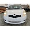 Image 5 : 2008 TOYOTA YARIS, WHITE, 210383 KMS, FRONT WHEEL DRIVE. - D153947