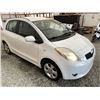 Image 9 : 2008 TOYOTA YARIS, WHITE, 210383 KMS, FRONT WHEEL DRIVE. - D153947