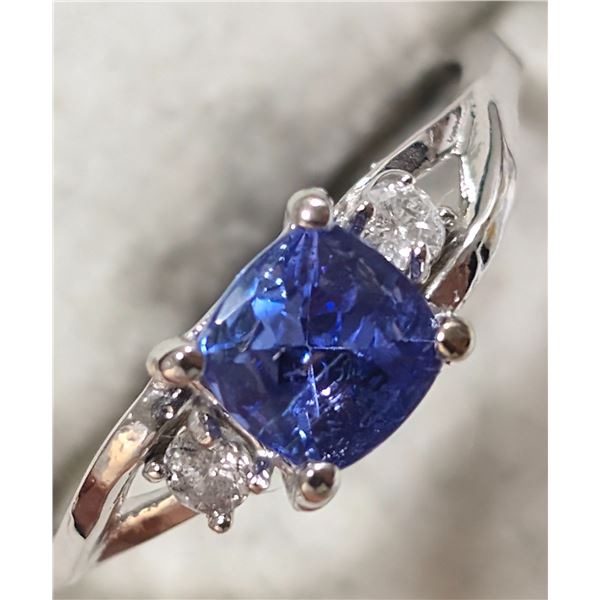 $1785  10K(1.63G),Tanzanite(0.70Ct)+Dia(0.04Ct) Ring