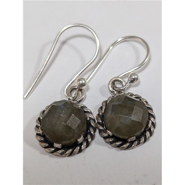 $120  Si(3.18G),Labradorite Earrings