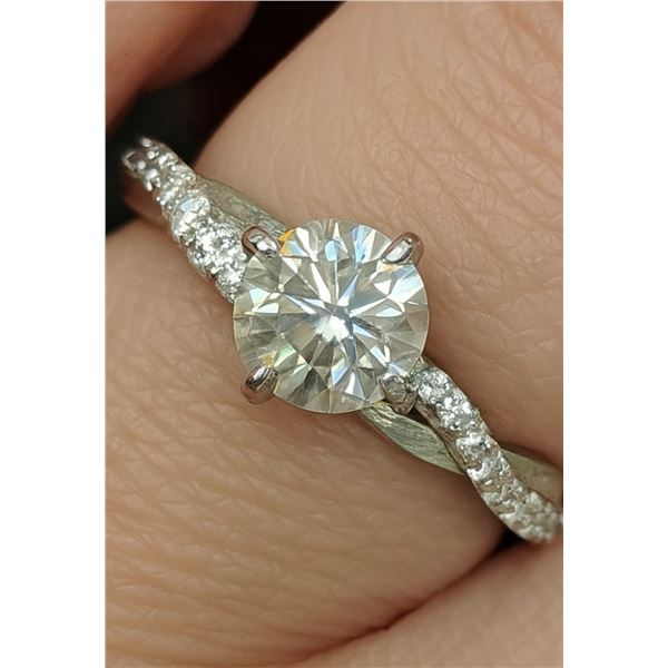 $2255  14K(2.10G),Moissanite(1Ct) Ring