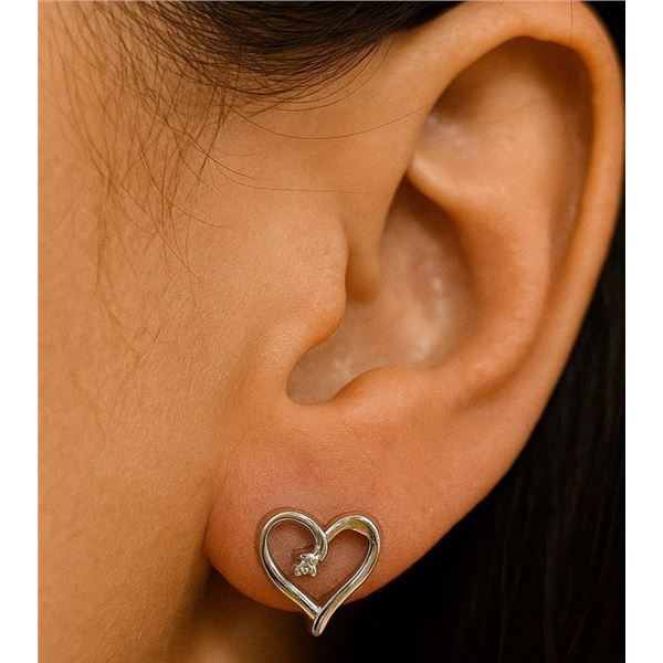 $1400  14K(1.48G),Diamond(0.04Ct) Earrings