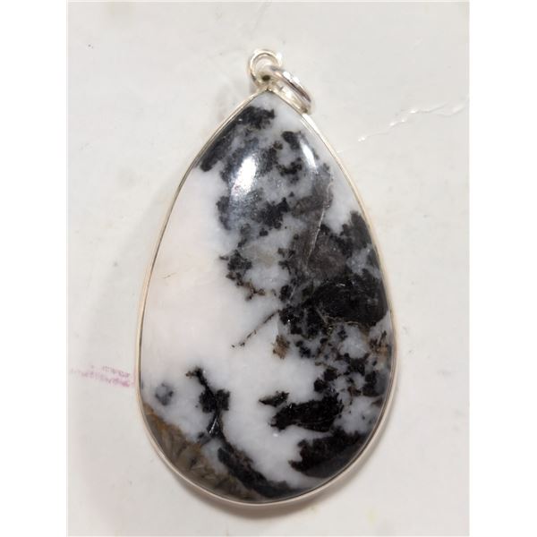 $220  Si(7.19G) Necklace