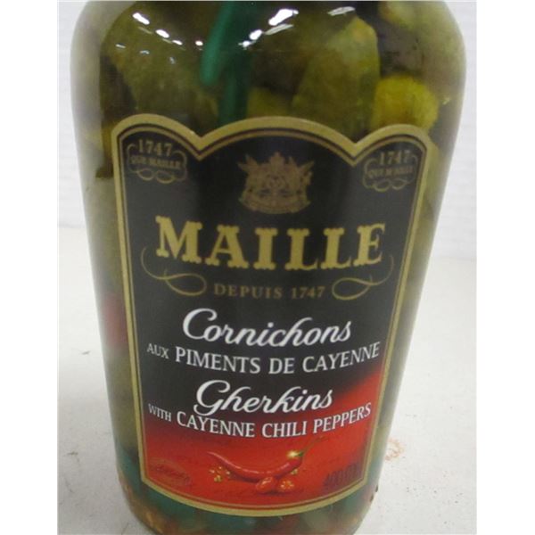 FREIGHT DAMAGE (AS IS):  MAILLE GERKINS WITH CAYENNE CHILI PEPPERS (400 ML) - JAR