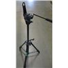 Image 1 : CAMERA STYLE TRIPOD