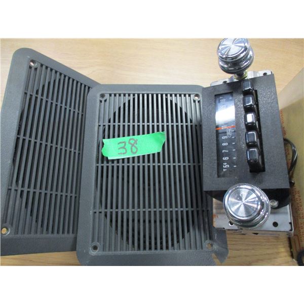 RADIO & SPEAKER FROM OLD FORD COUGAR
