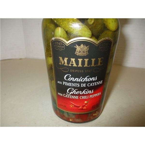 FREIGHT DAMAGE (AS IS):  MAILLE GERKINS WITH CAYENNE CHILI PEPPERS (400 ML) - JAR