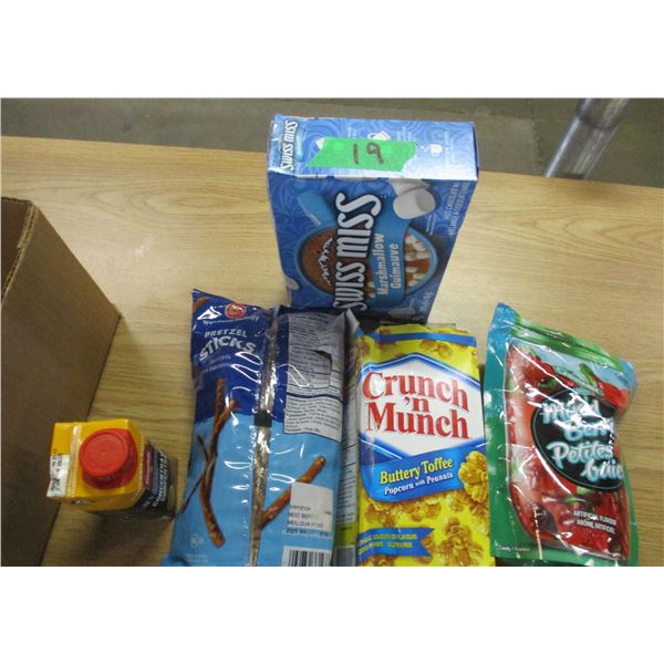 FREIGHT DAMAGE (AS IS):  FLAT C/W CRACKERS & SNACKS