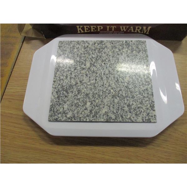 MICROWAVABLE WARMING PLATE