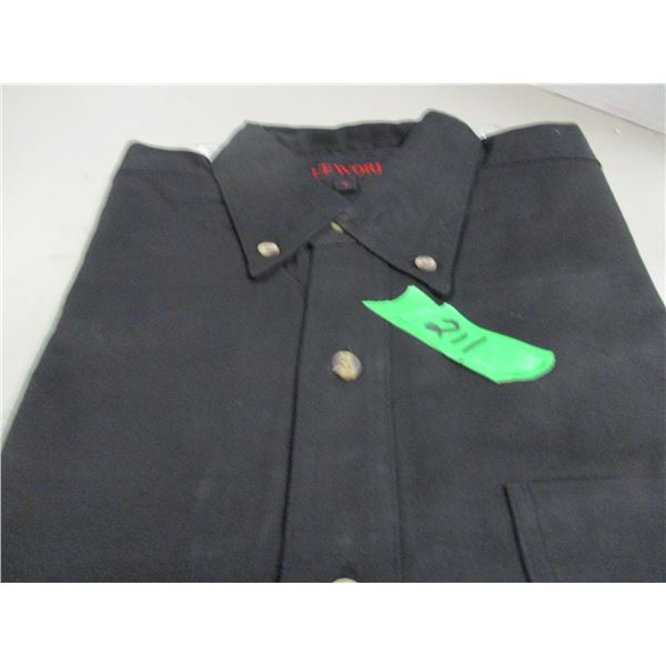 NEW:  BLACK LONG SLEEVE SHIRT (SIZE SMALL)