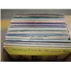 Image 3 : BOX C/W LP RECORDS