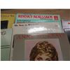 Image 4 : BOX C/W LP RECORDS