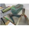 Image 1 : ESTATE:  BOX C/W ASSORTED GARDEN TOOLS